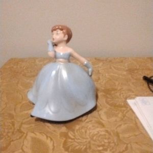 Ceramic figurine, pretty girl dancing, Vintage